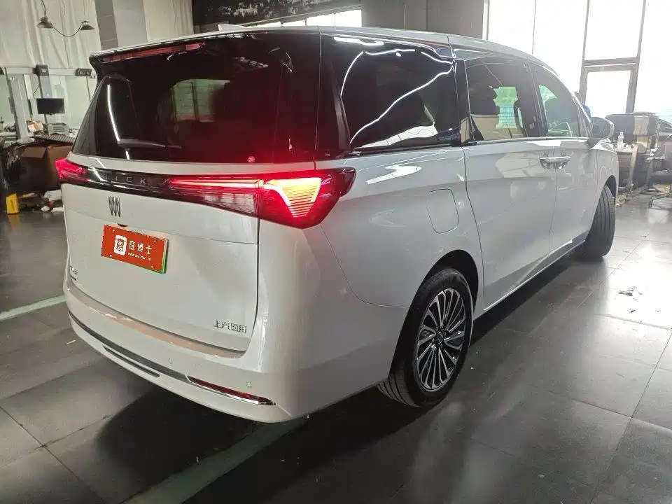 Buick GL8 2025 Smart