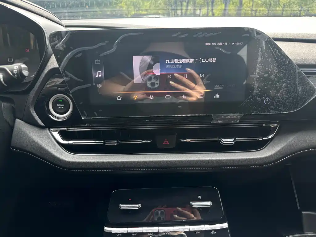 Wuling Victory — миниатюра 24