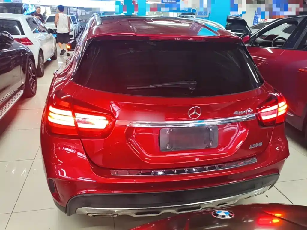 Mercedes-Benz GLA — миниатюра 6
