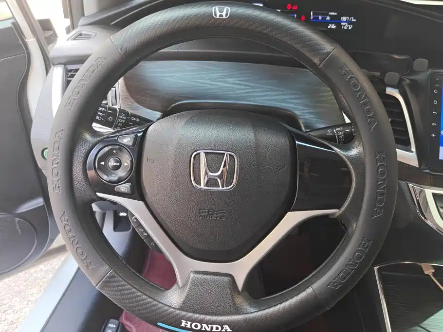 Honda Jade — миниатюра 15