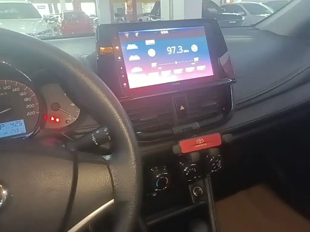 Toyota Vios FS — миниатюра 13