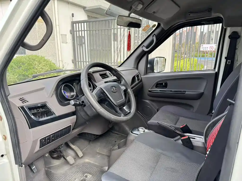 Geely Shuailing — миниатюра 4