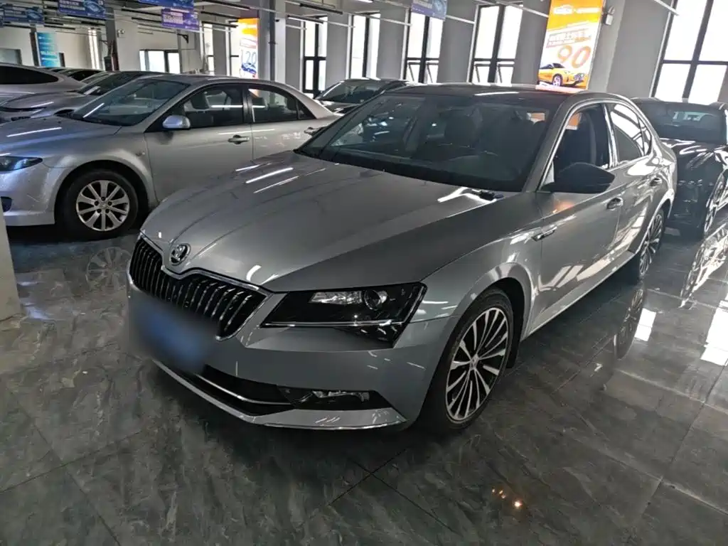 Skoda Superb