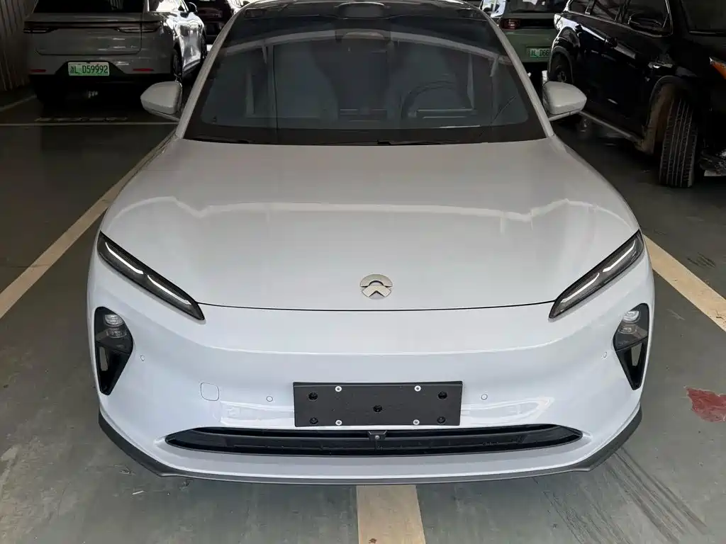 NIO ET5T — миниатюра 4