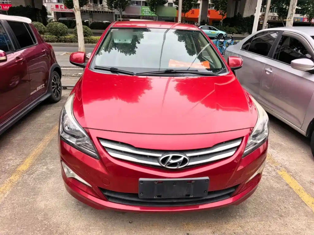 Hyundai Verna — миниатюра 3