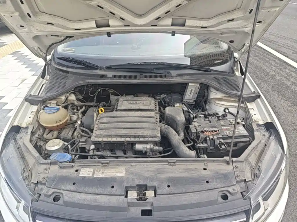Volkswagen Santana — миниатюра 20
