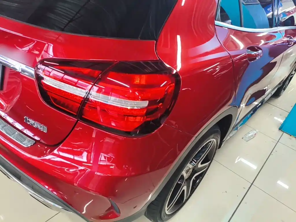 Mercedes-Benz GLA — миниатюра 8