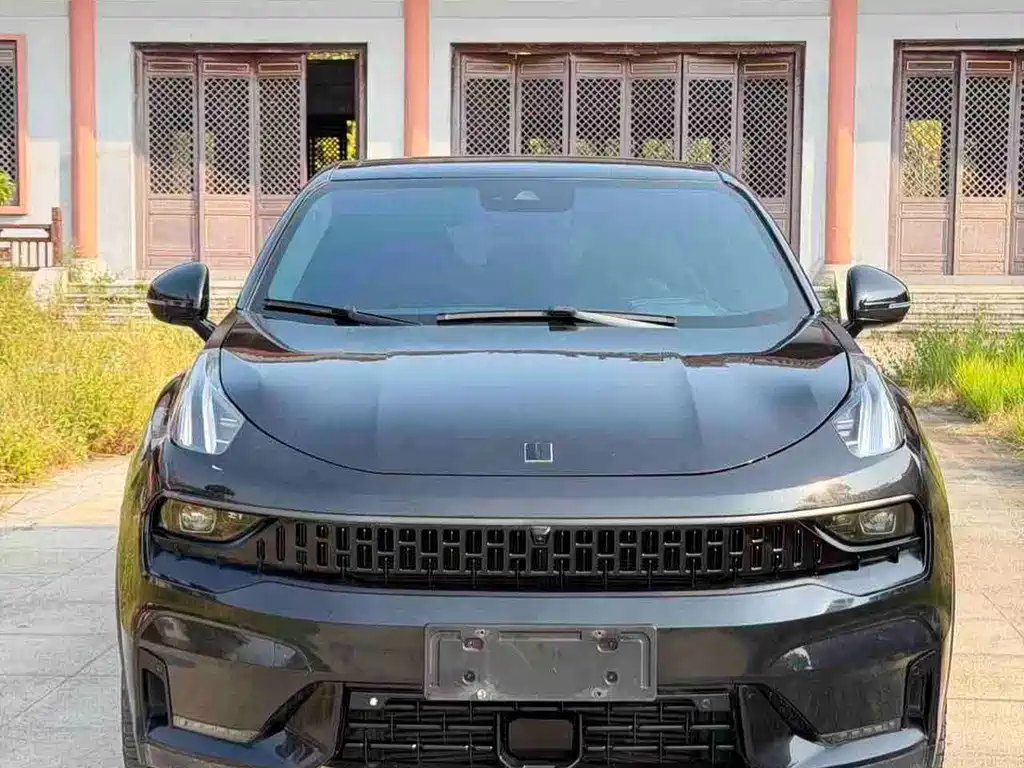 Lynk & Co 05 — миниатюра 2