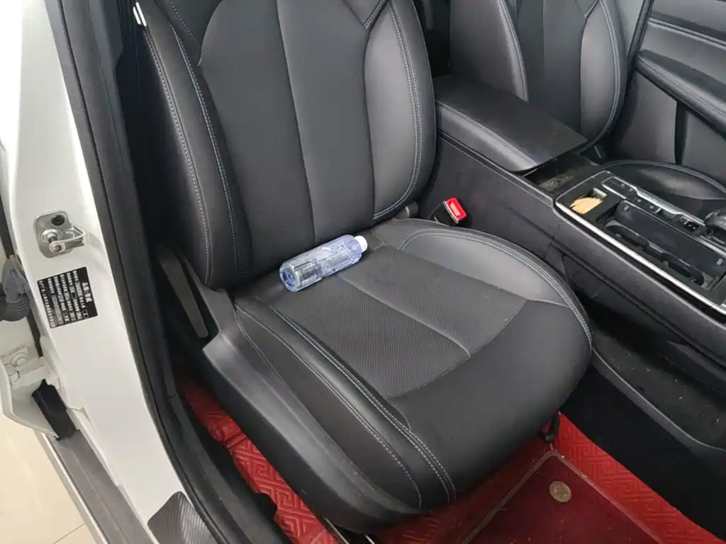 Roewe RX5 — миниатюра 25