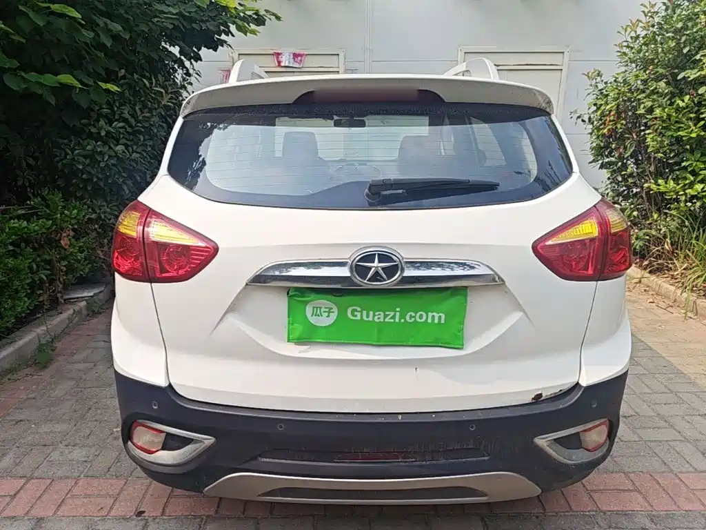JAC S3 2014 1.5L CVT Luxury