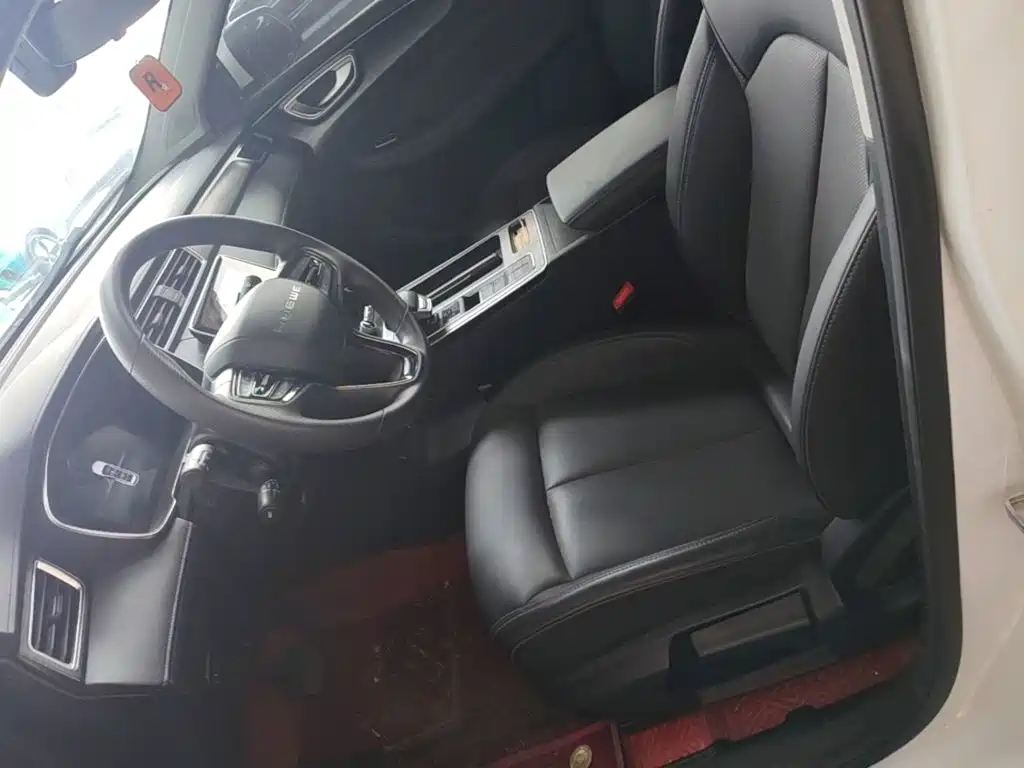 Roewe RX5 — миниатюра 15