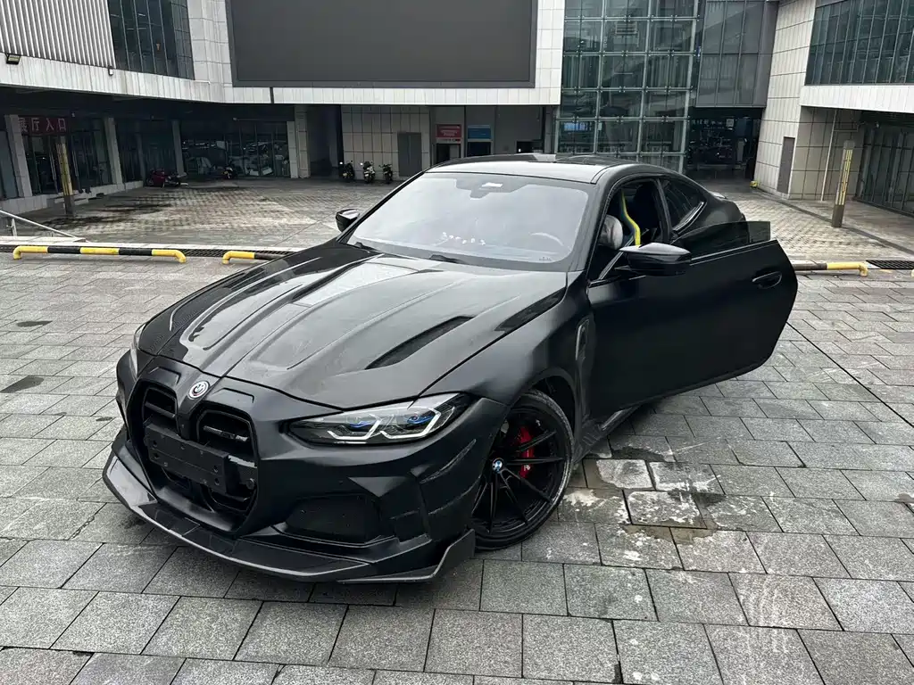 BMW M4 — миниатюра 2