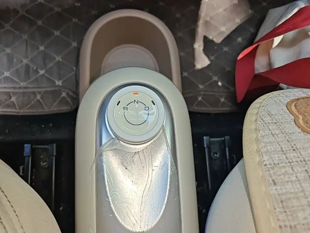 Wuling MINIEV — миниатюра 14
