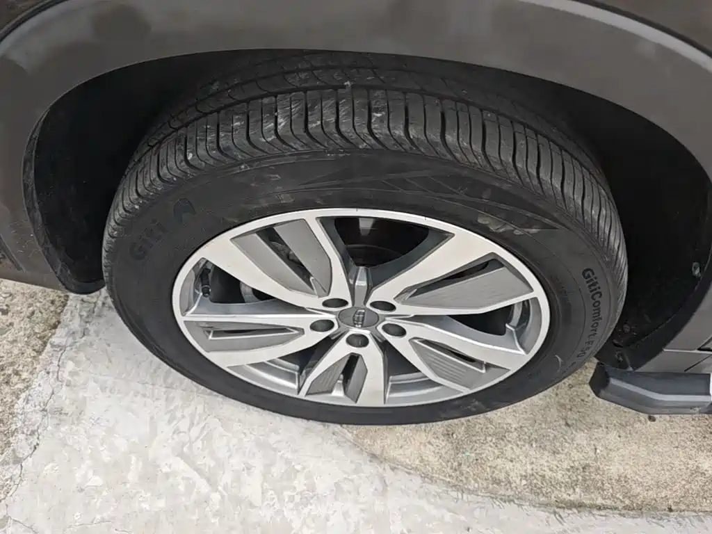 Geely Haoyue — миниатюра 23
