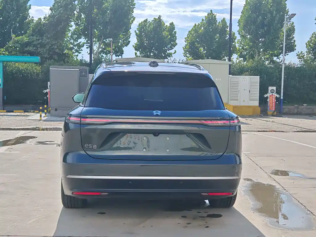 NIO ES8 — миниатюра 5