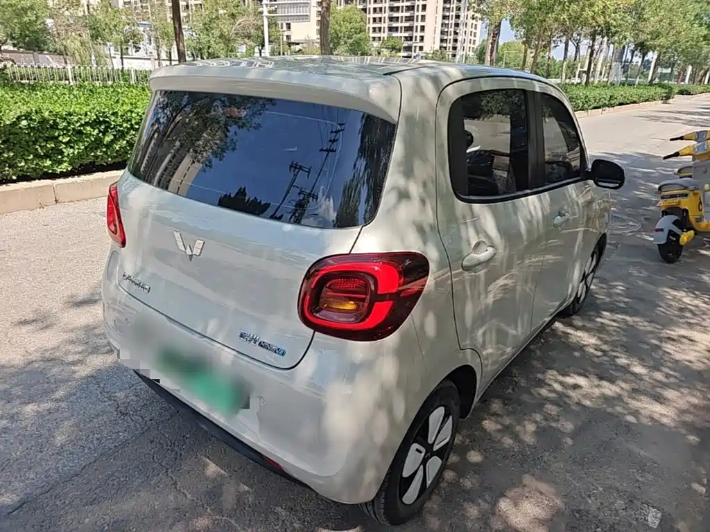Wuling MINIEV — миниатюра 7