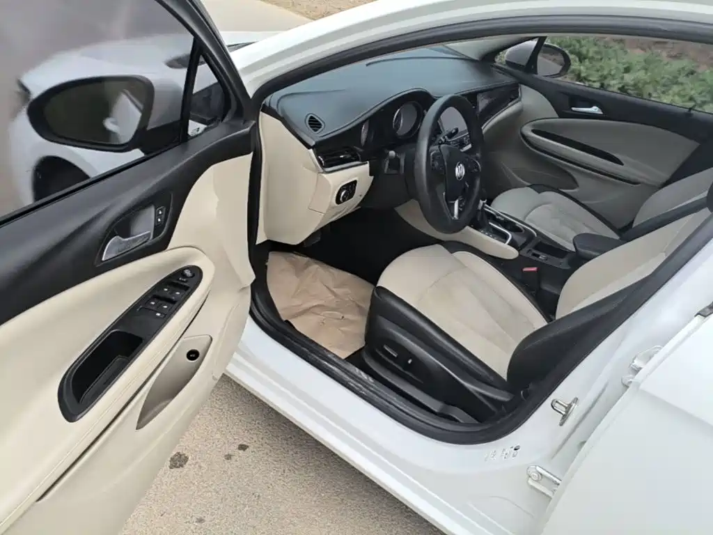 Buick Verano — миниатюра 16
