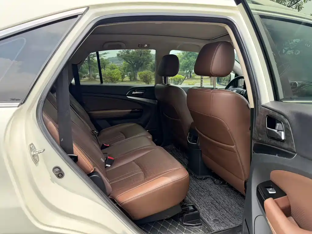 BYD S7 — миниатюра 12
