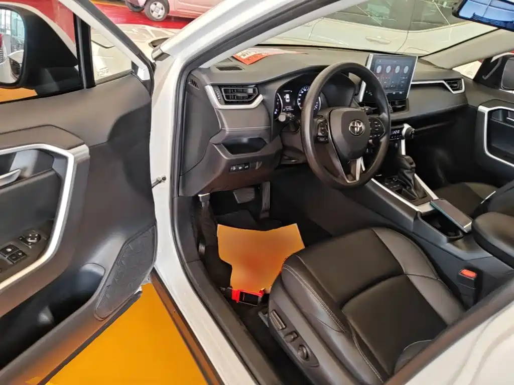 Toyota Wildlander — миниатюра 16