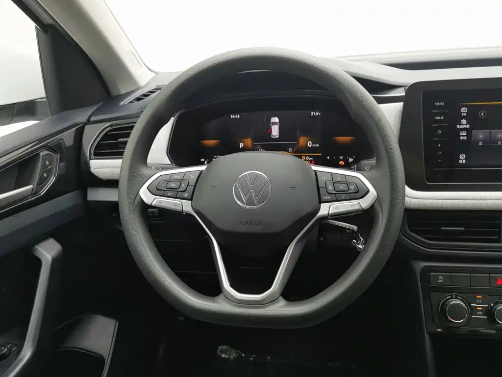 Volkswagen Tharu — миниатюра 11