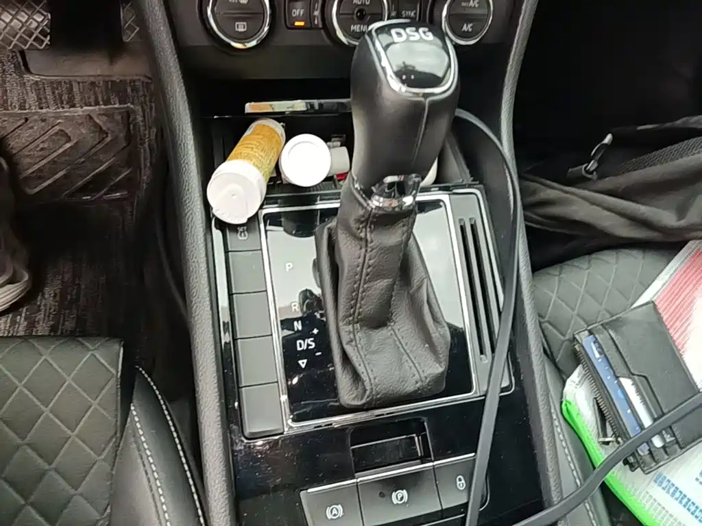 Skoda Superb — миниатюра 14
