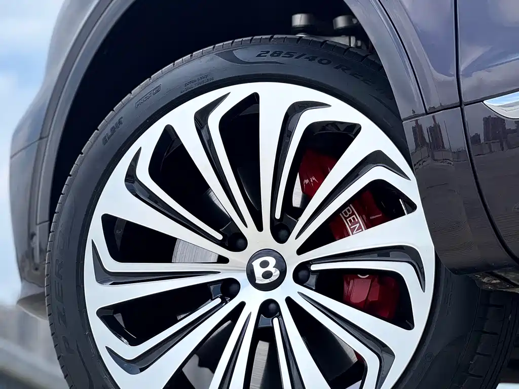 Bentley Bentayga — фотографии объявления, Фото 19