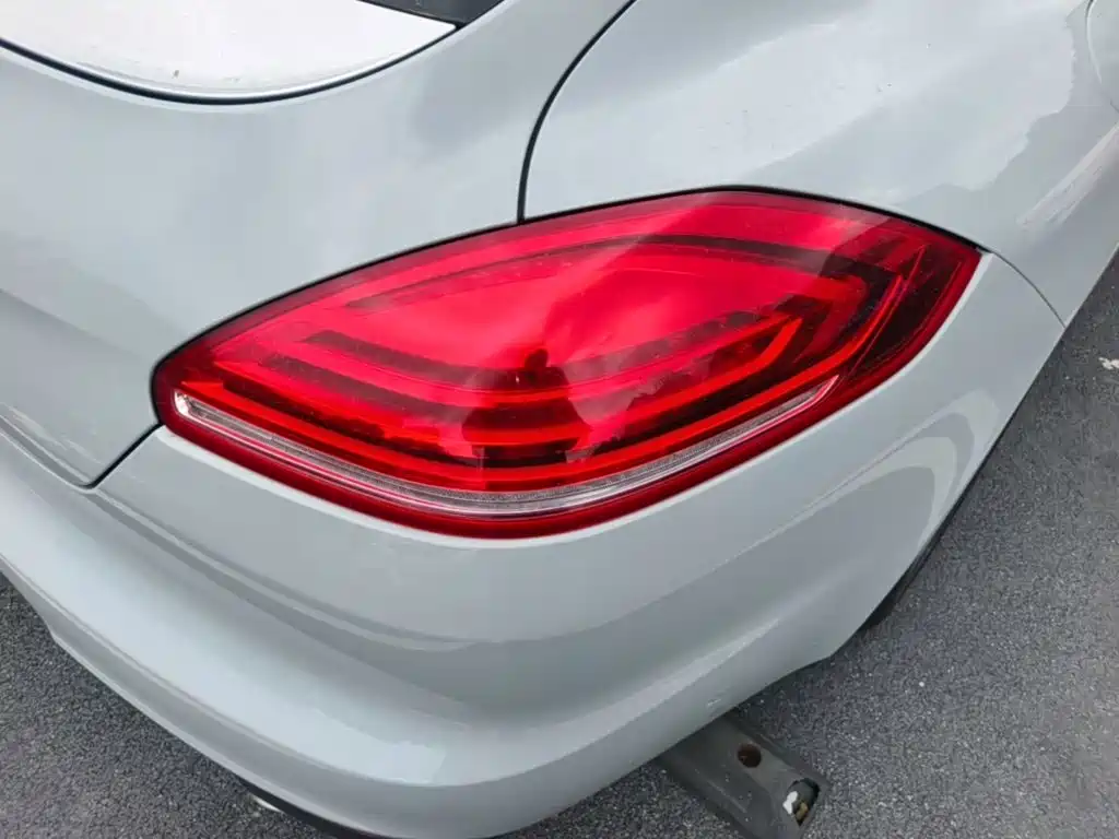 Porsche Panamera — миниатюра 8