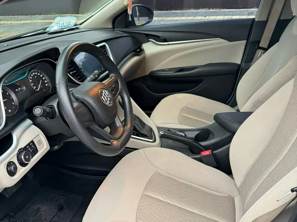 Buick Excelle — миниатюра 15