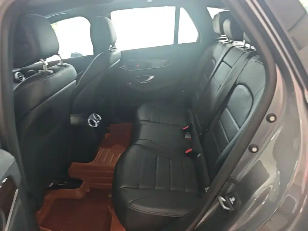 Mercedes-Benz GLC — миниатюра 17