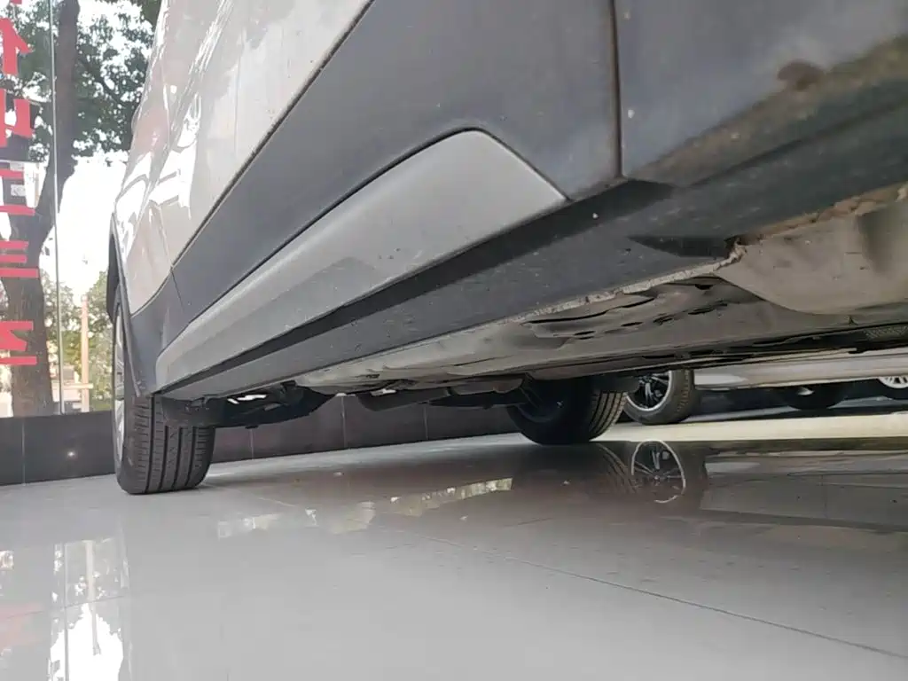 Cadillac XT4 — миниатюра 21