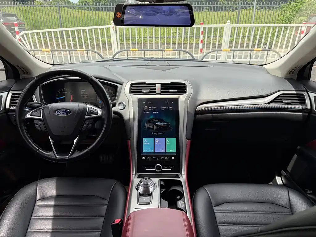 Ford Mondeo — миниатюра 14