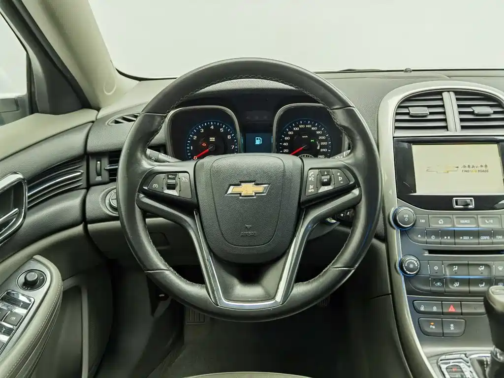 Chevrolet Malibu — миниатюра 11