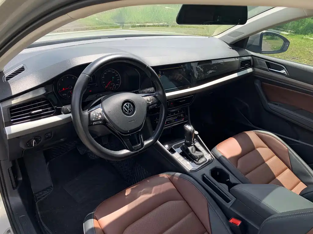 Volkswagen Lavida — миниатюра 8