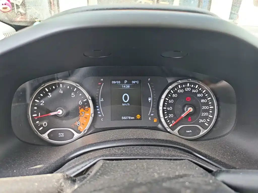 Jeep Renegade — миниатюра 12