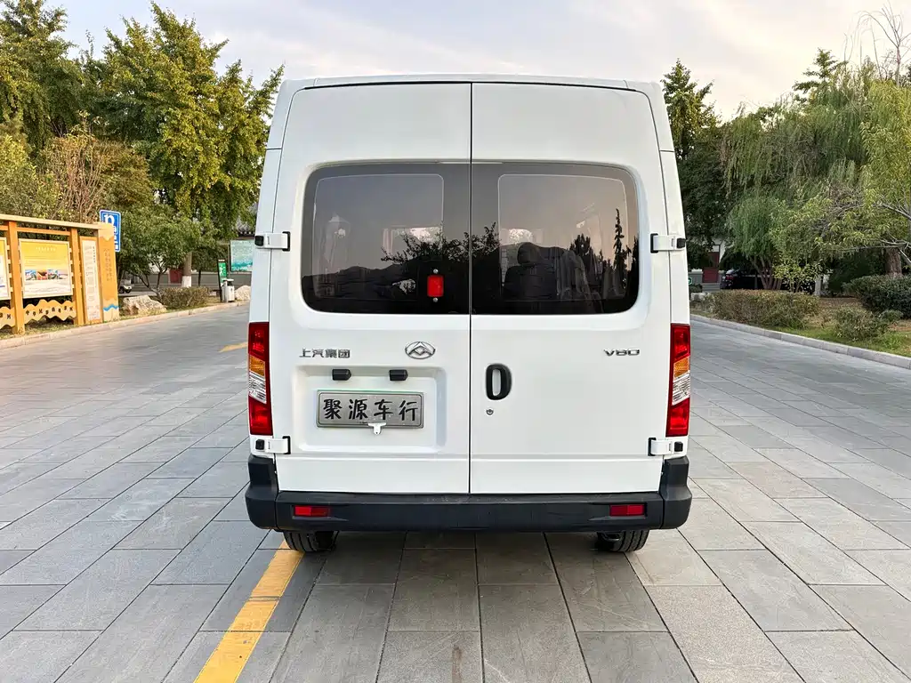 MAXUS V80 — миниатюра 6