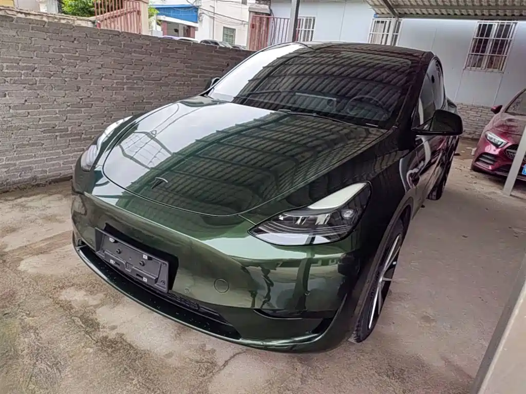 Tesla Model Y 2022