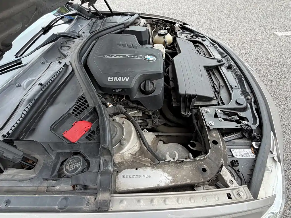 BMW 3 Series — миниатюра 16