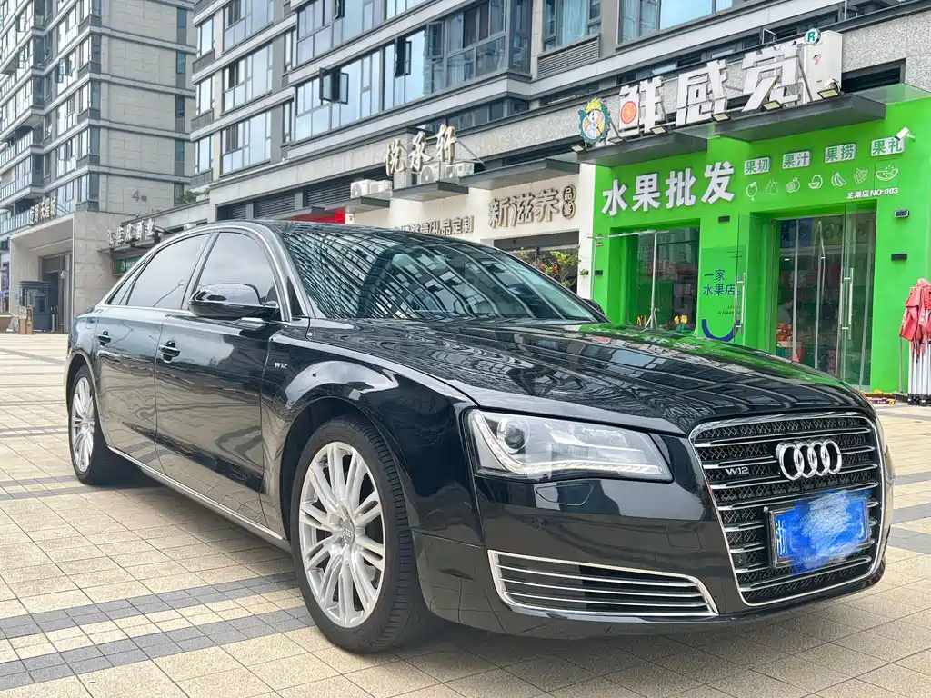 Audi A8 — миниатюра 4