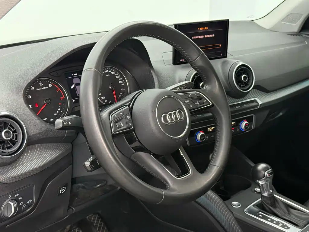 Audi Q2L — миниатюра 14