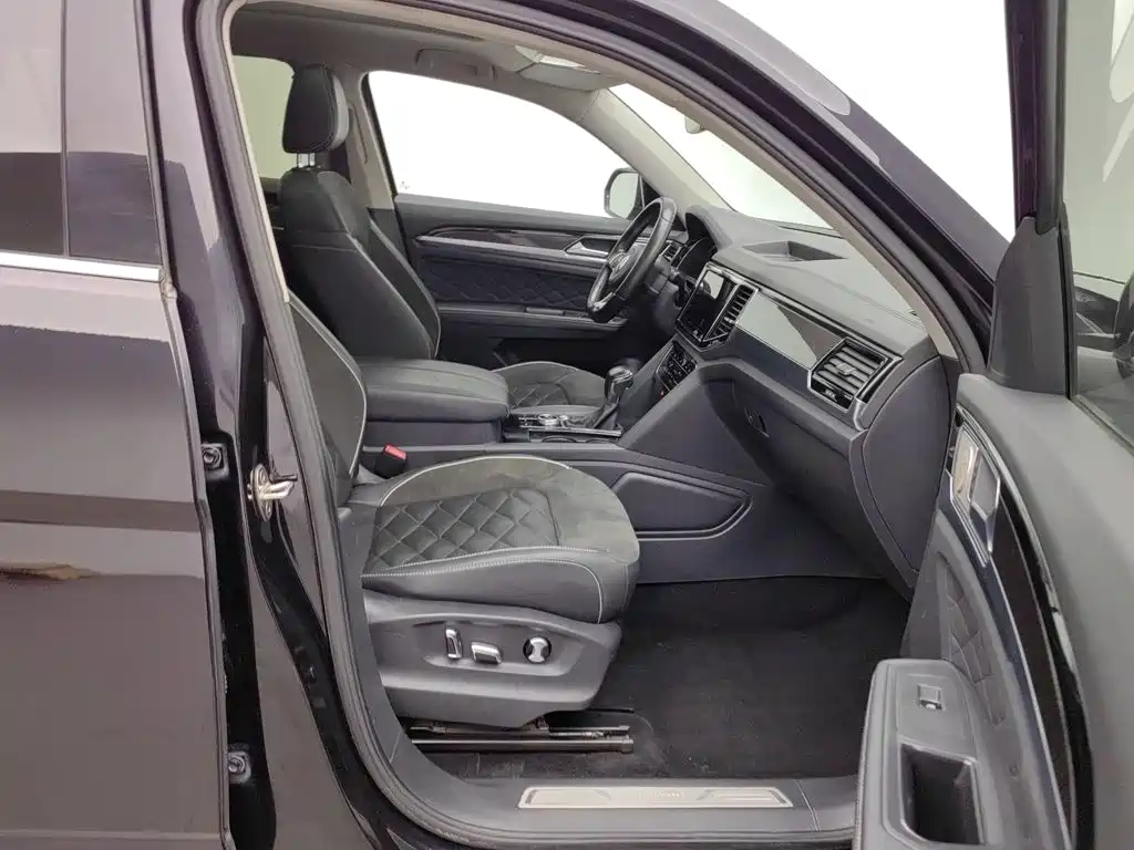 Volkswagen Teramont — миниатюра 23