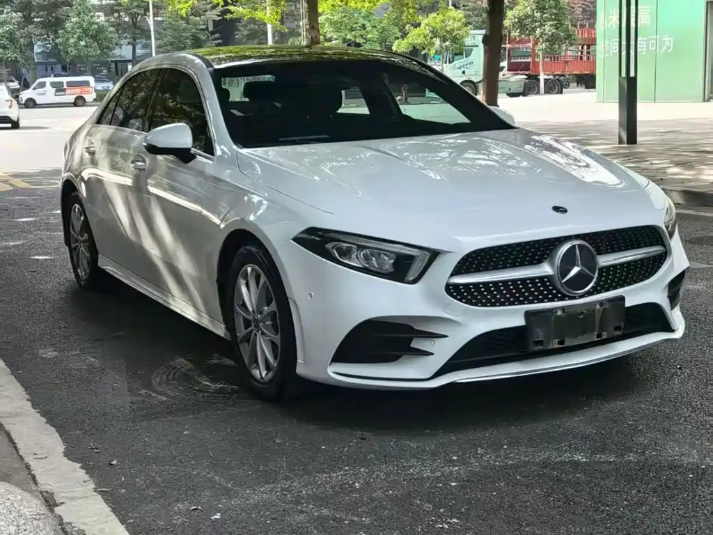 Mercedes-Benz A-Class — миниатюра 3