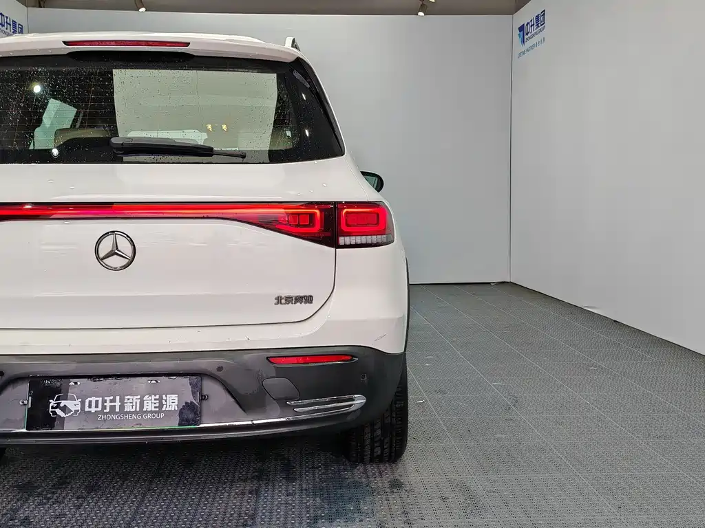 Mercedes-Benz EQB — миниатюра 21