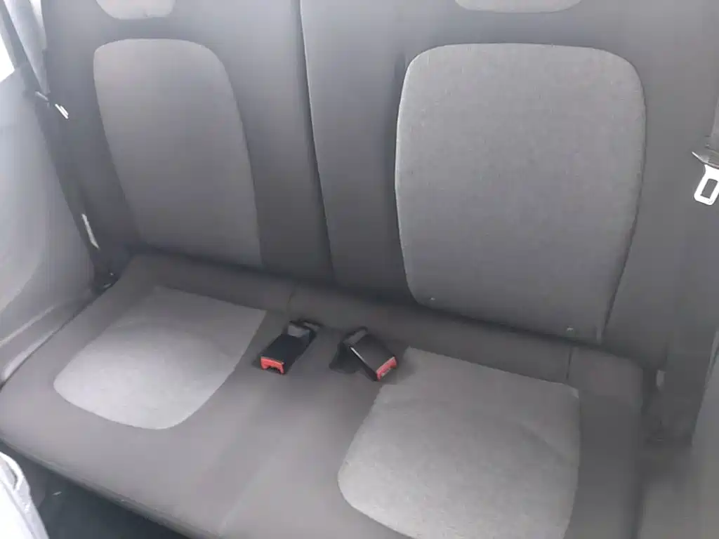 Wuling MINIEV — миниатюра 17