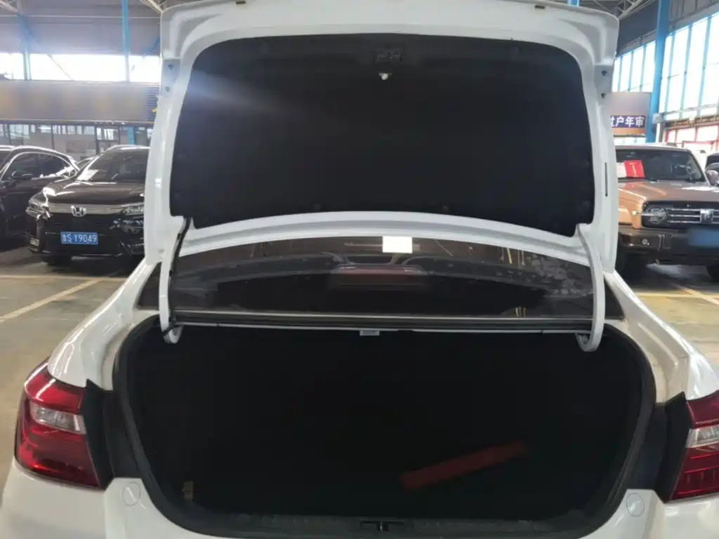 Geely Vision — миниатюра 19