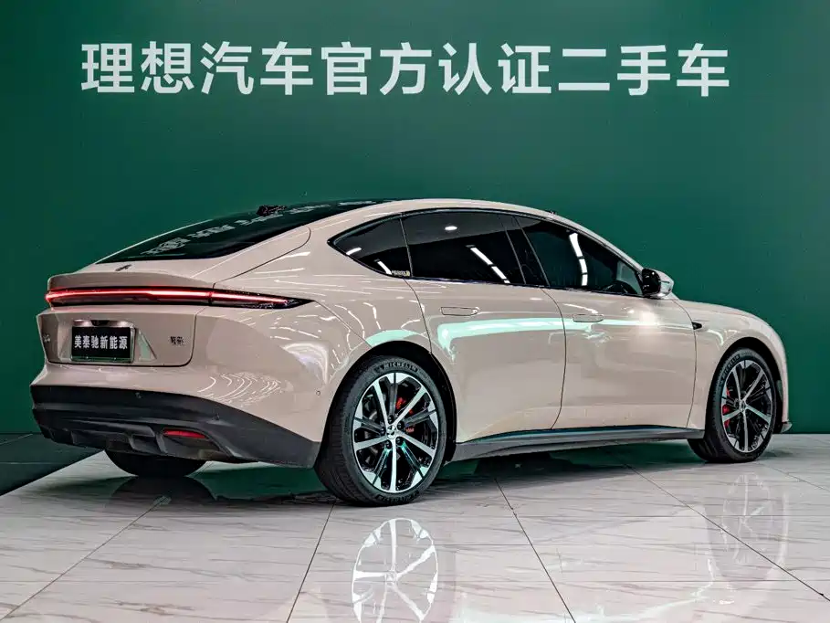 NIO ET5 — миниатюра 4