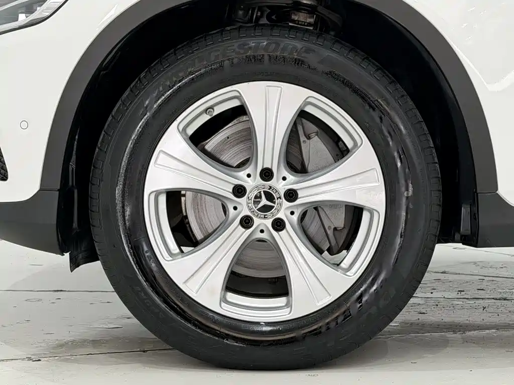 Mercedes-Benz GLC — миниатюра 11