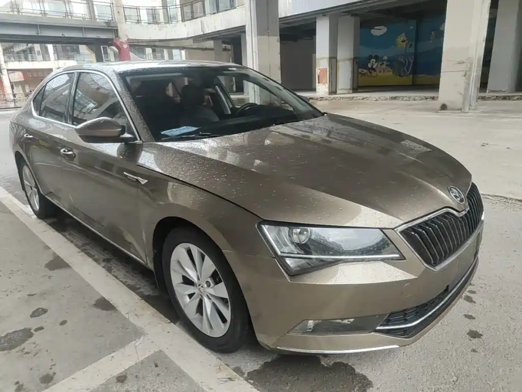 Skoda Superb 2016 TSI280 DSG