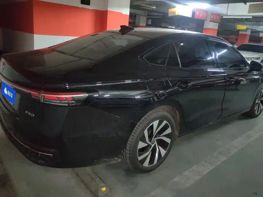 Volkswagen Passat — миниатюра 3