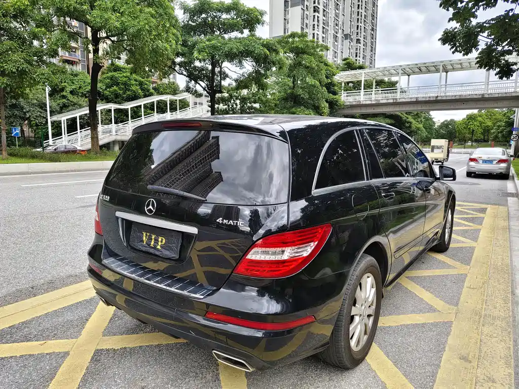 Mercedes-Benz R-Class — миниатюра 2