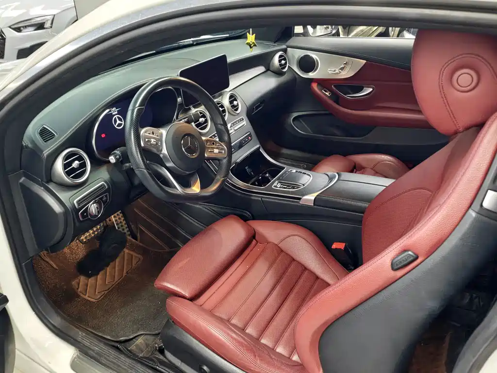 Mercedes-Benz C-Class (Import) — миниатюра 6